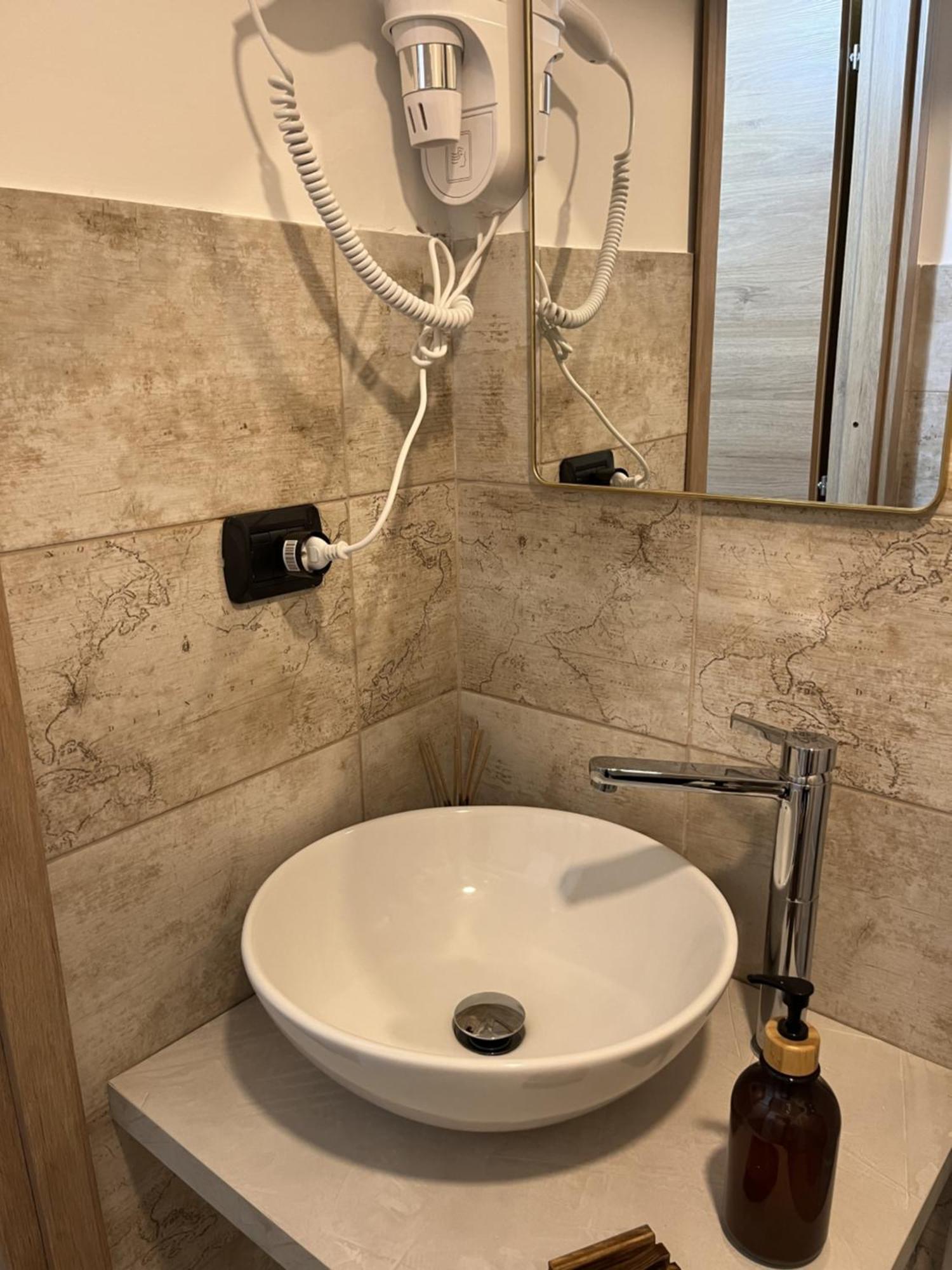 Genova Gold Rooms Exterior photo