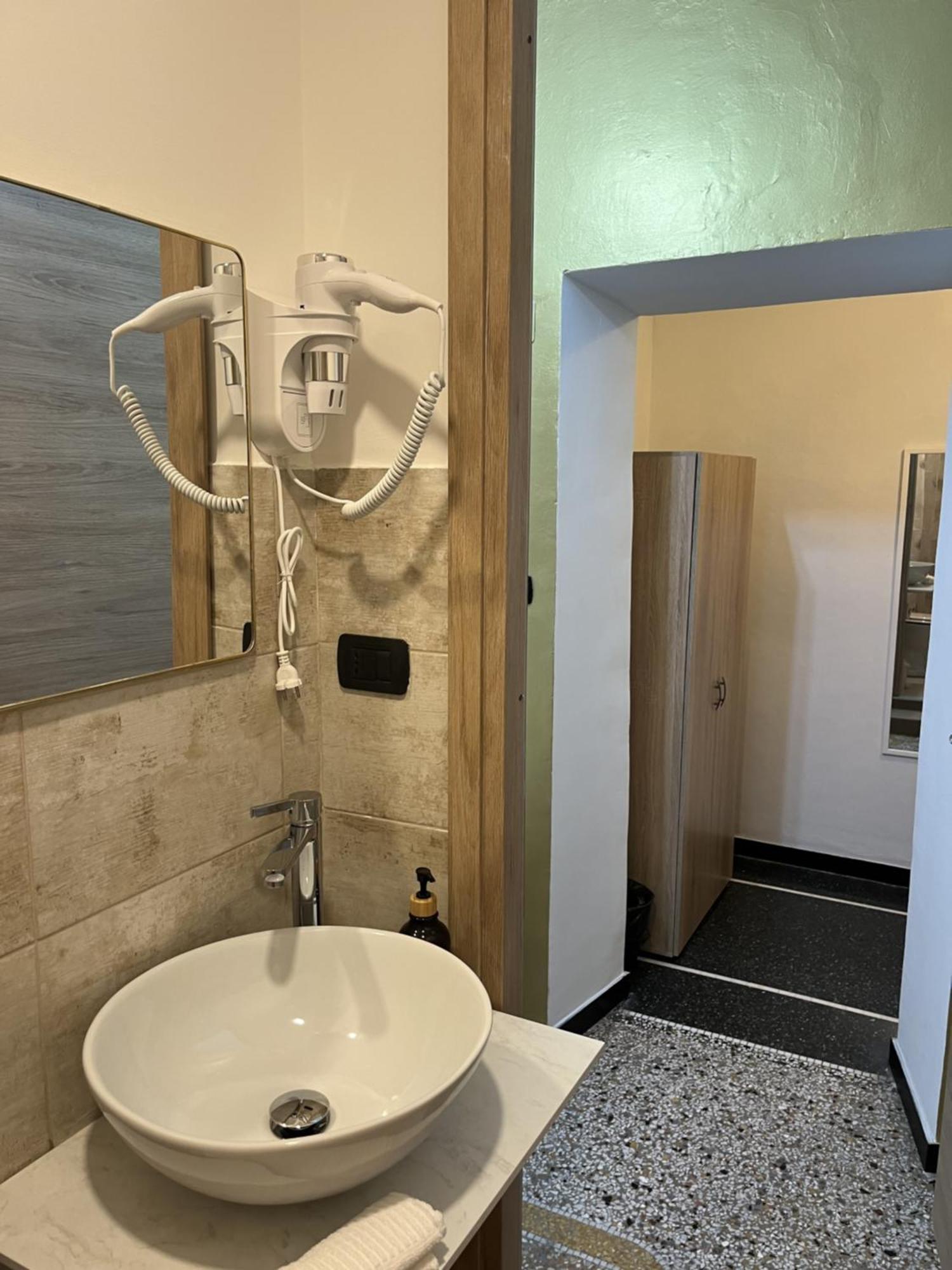 Genova Gold Rooms Room photo